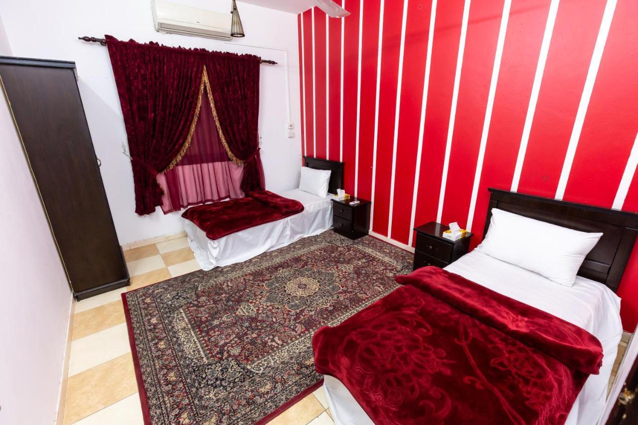 Al Eairy Furnished Apartments - Al Bahah 4 Ngoại thất bức ảnh
