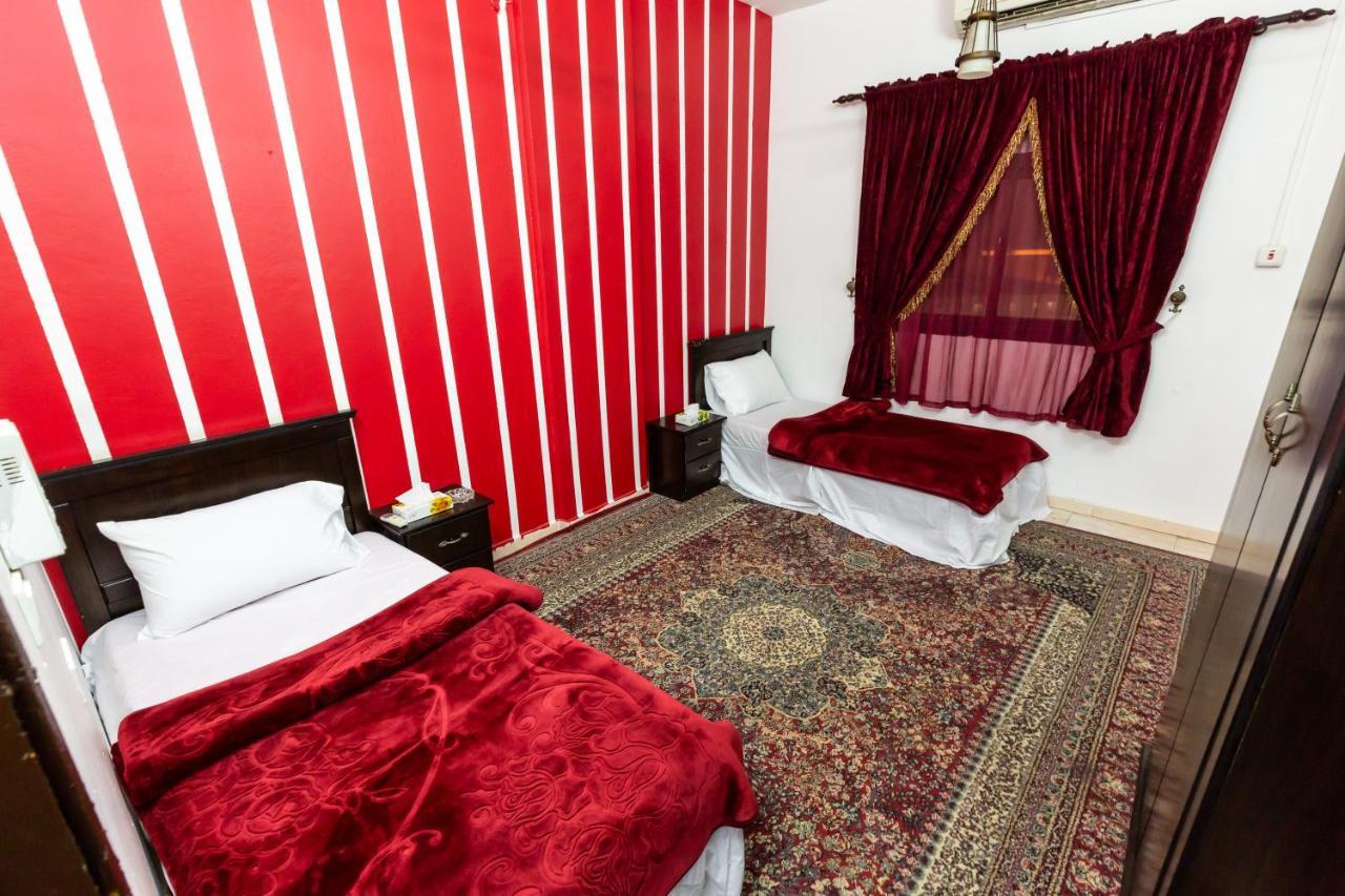 Al Eairy Furnished Apartments - Al Bahah 4 Ngoại thất bức ảnh
