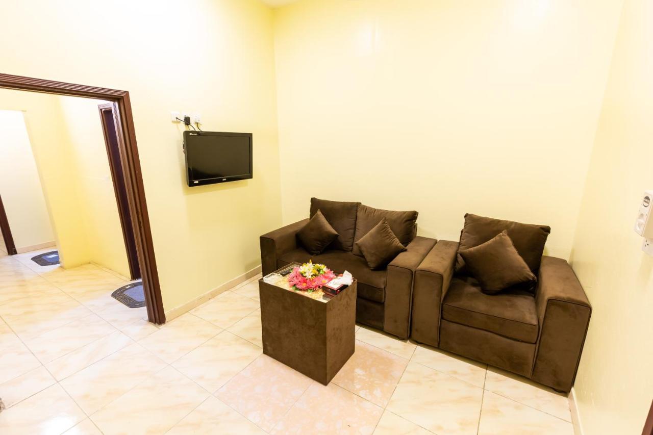 Al Eairy Furnished Apartments - Al Bahah 4 Ngoại thất bức ảnh