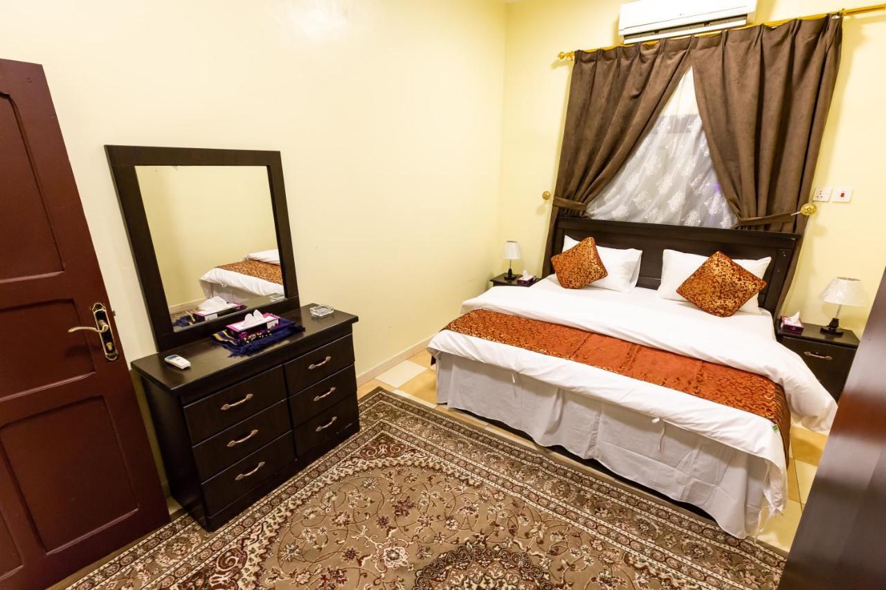 Al Eairy Furnished Apartments - Al Bahah 4 Ngoại thất bức ảnh